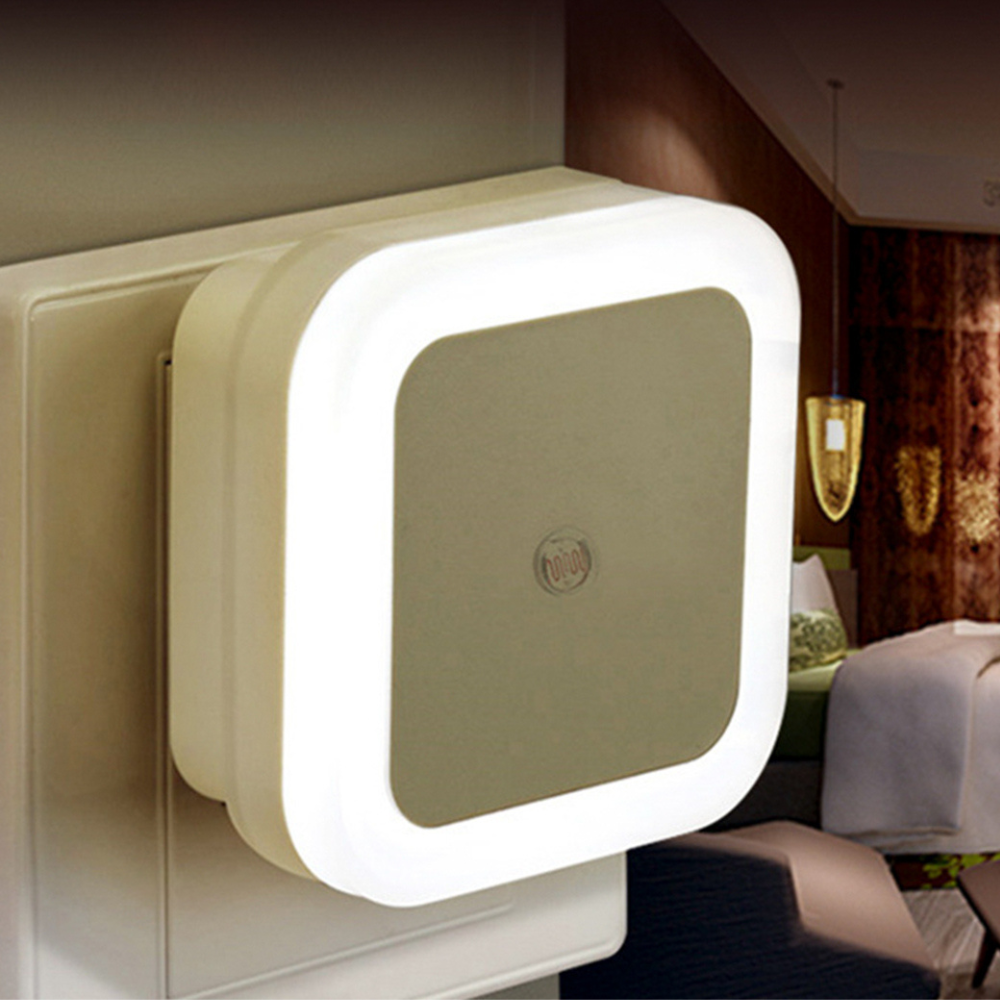 Smart Outlet with Motion Sensor Night Light