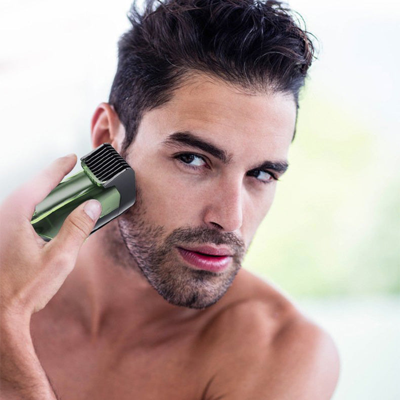 Waterproof cordless beard trimmer