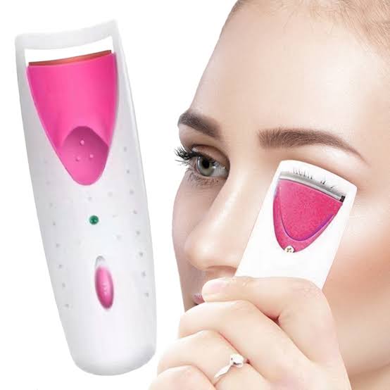 Heated Eyelash Curler with Portable Charger